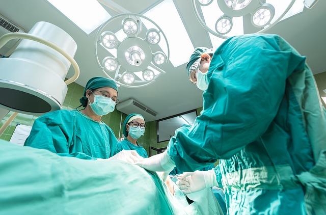 Operace rektokely: Diskuze a zkušenosti pacientů