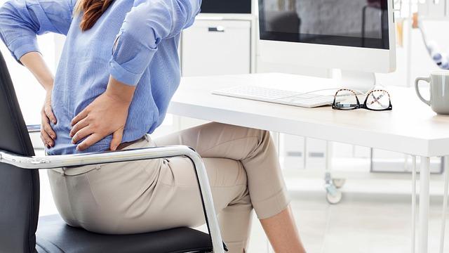 Důležitost ergonomie a správné polohy při používání zdravotního podsedáku